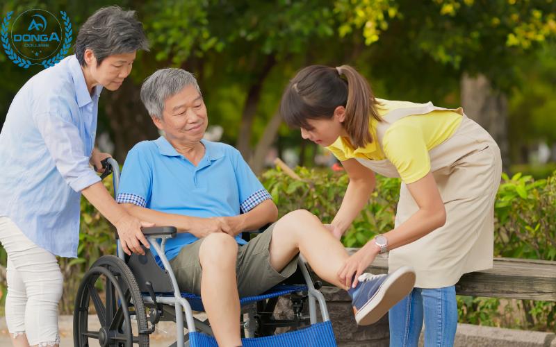 Khóa Học Vật Lý Trị Liệu Phục Hồi Chức Năng Từ Xa